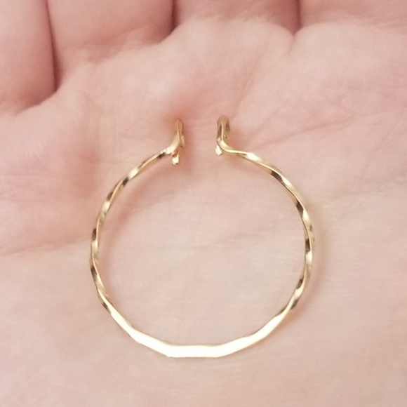 EUC goldtone necklace clasp attachment - Picture 3 of 6